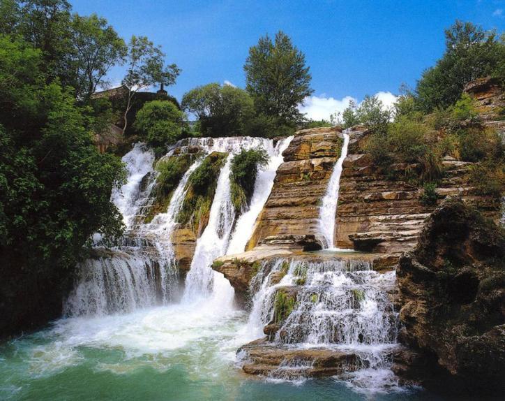 Domaine Maxxim Hotell Clermont-lʼHérault Exteriör bild