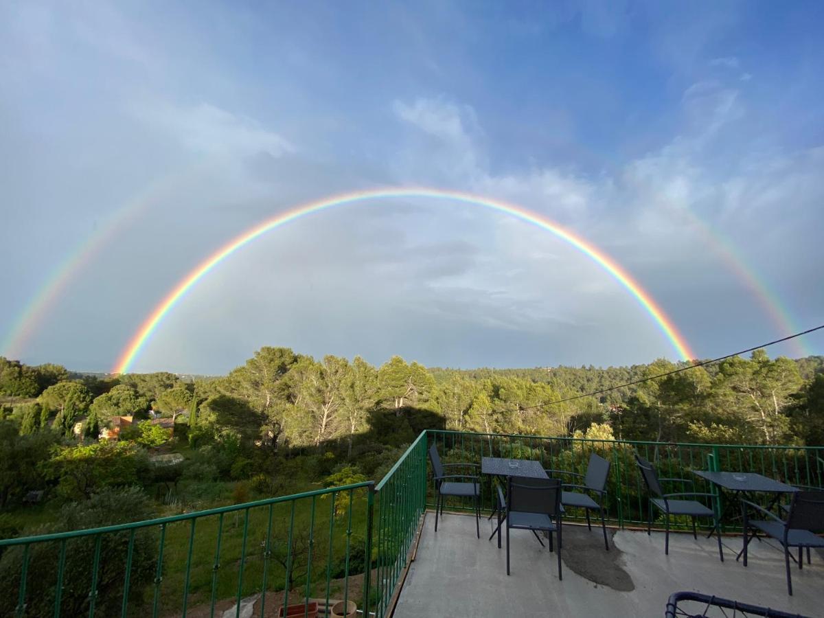 Domaine Maxxim Hotell Clermont-lʼHérault Exteriör bild