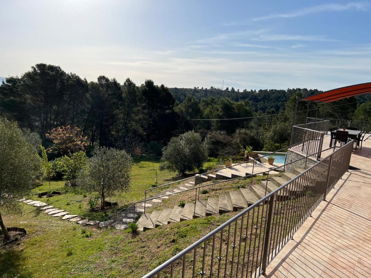 Domaine Maxxim Hotell Clermont-lʼHérault Exteriör bild