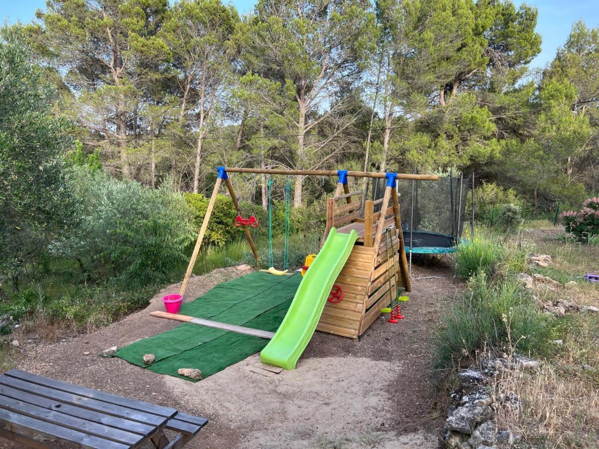 Domaine Maxxim Hotell Clermont-lʼHérault Exteriör bild