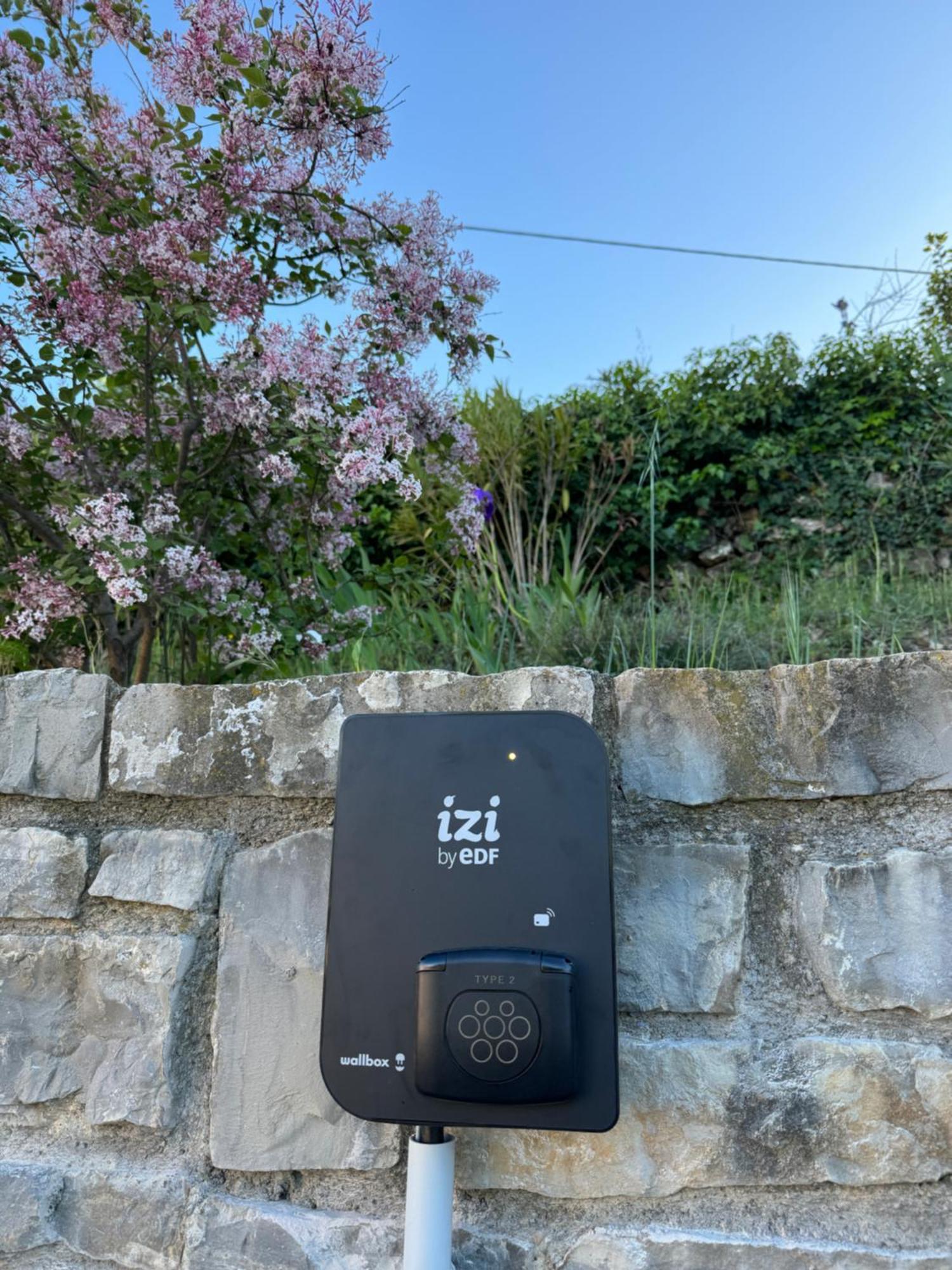 Domaine Maxxim Hotell Clermont-lʼHérault Exteriör bild